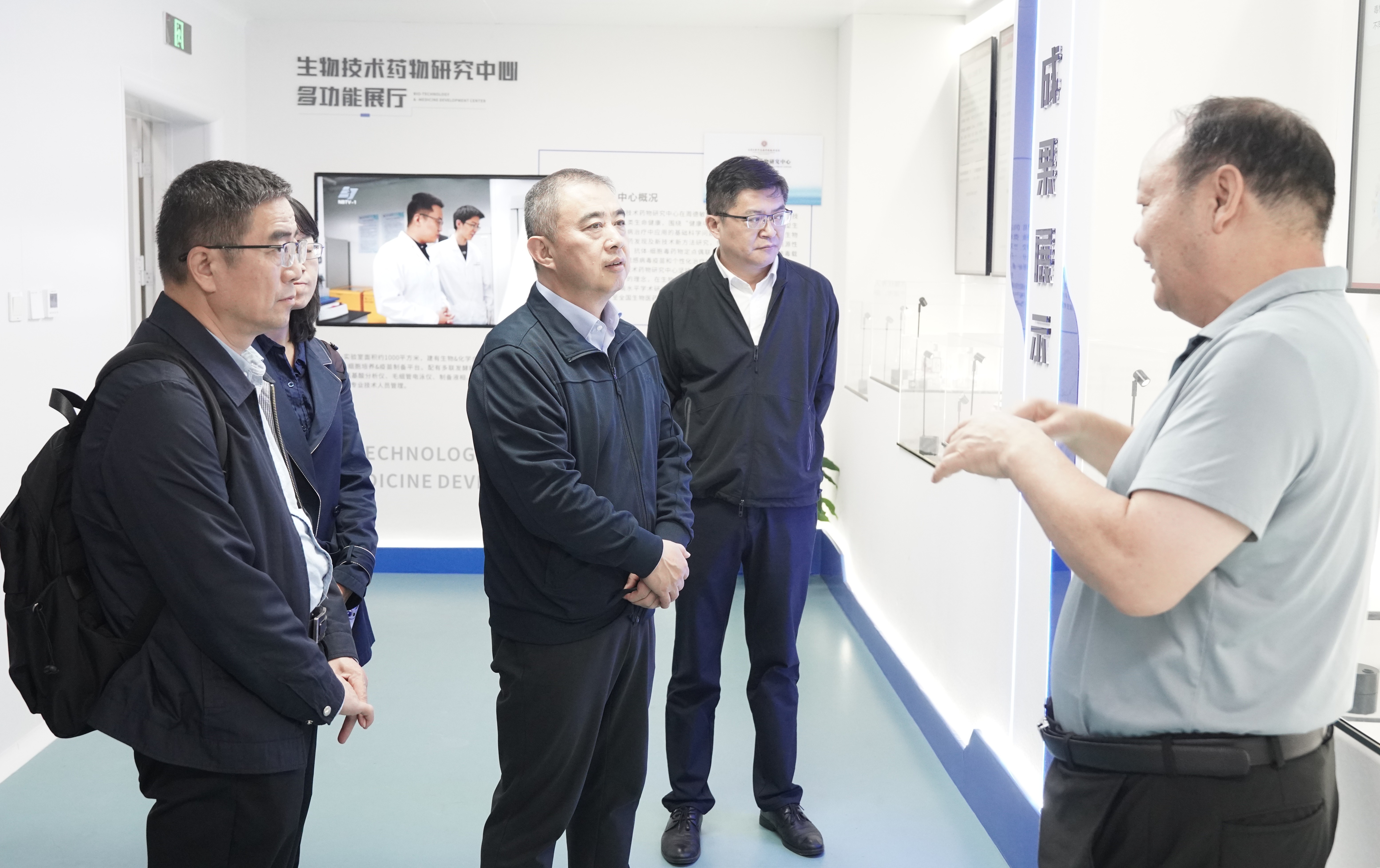 5380874b62784c168b8bf05fab00c082.jpg 5380874b62784c168b8bf05fab00c082.jpg