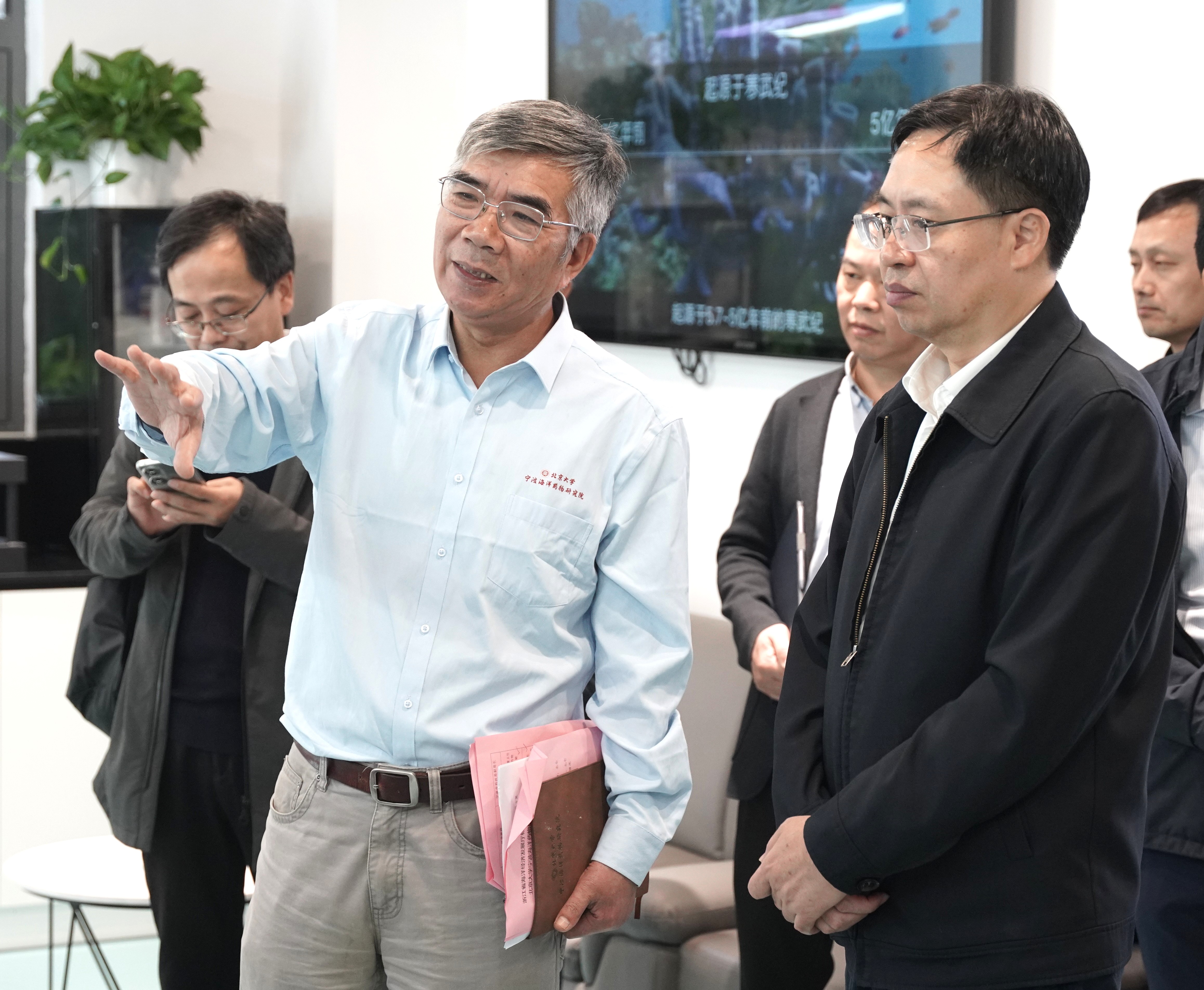 a1ae28f5814941ba97b14cf5c8b61a22.jpg a1ae28f5814941ba97b14cf5c8b61a22.jpg